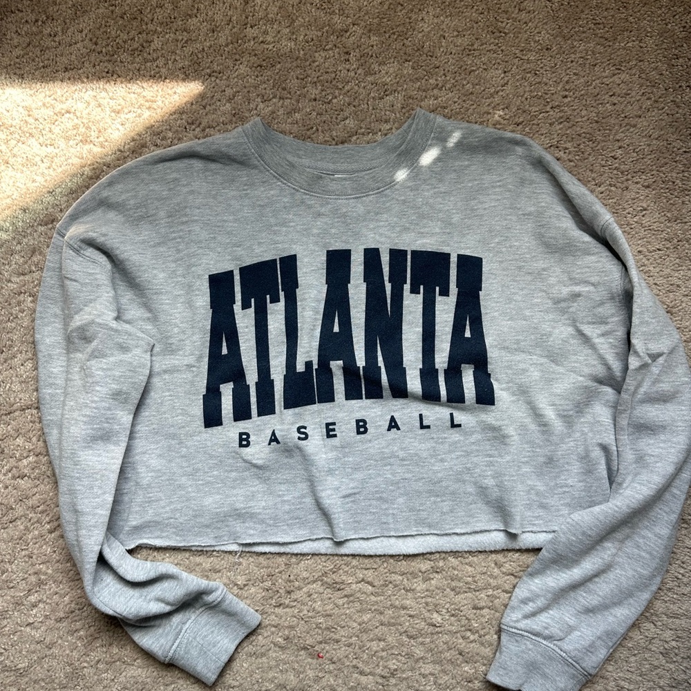 Atlanta Braves Cropped Sweater - Picture 2 of 4